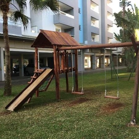 אובטובה Varanda Gourmet, 05 Piscinas, Elevador E Wi-Fi No Condominio Passaredo מראה חיצוני תמונה