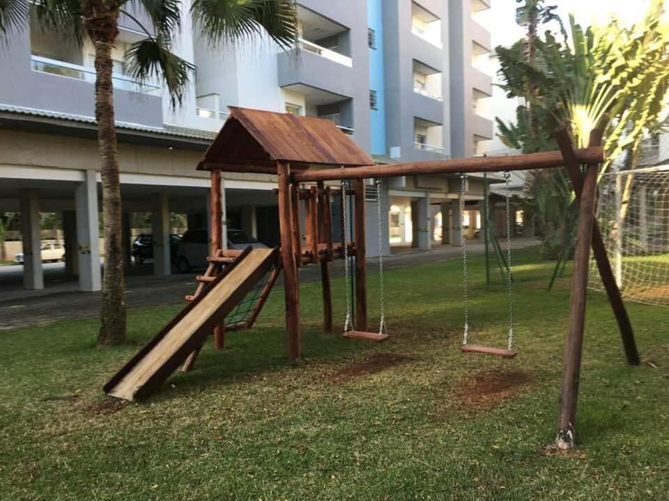 אובטובה Varanda Gourmet, 05 Piscinas, Elevador E Wi-Fi No Condominio Passaredo מראה חיצוני תמונה